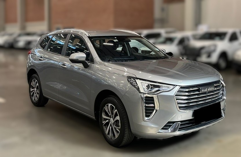 Haval Jolion после кузовного ремонта и покраски в автотехцентре