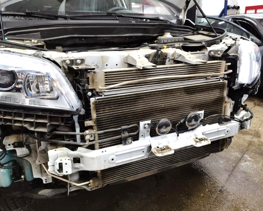 замена радиатора охлаждения Хавал Н6