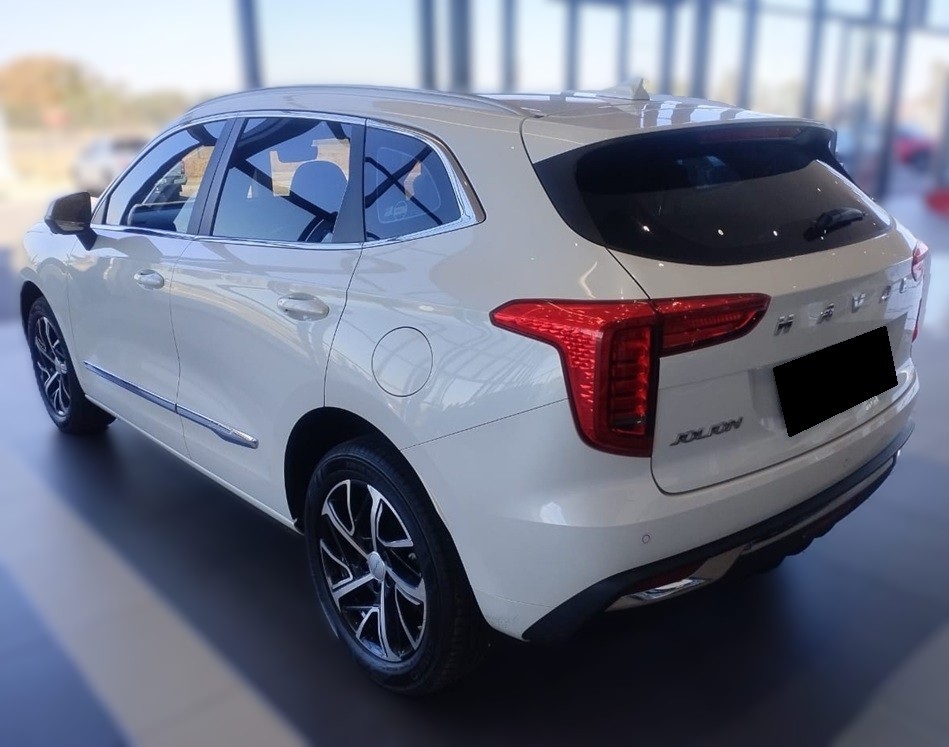 Haval Jolion после ремонта робота в автотехцентре