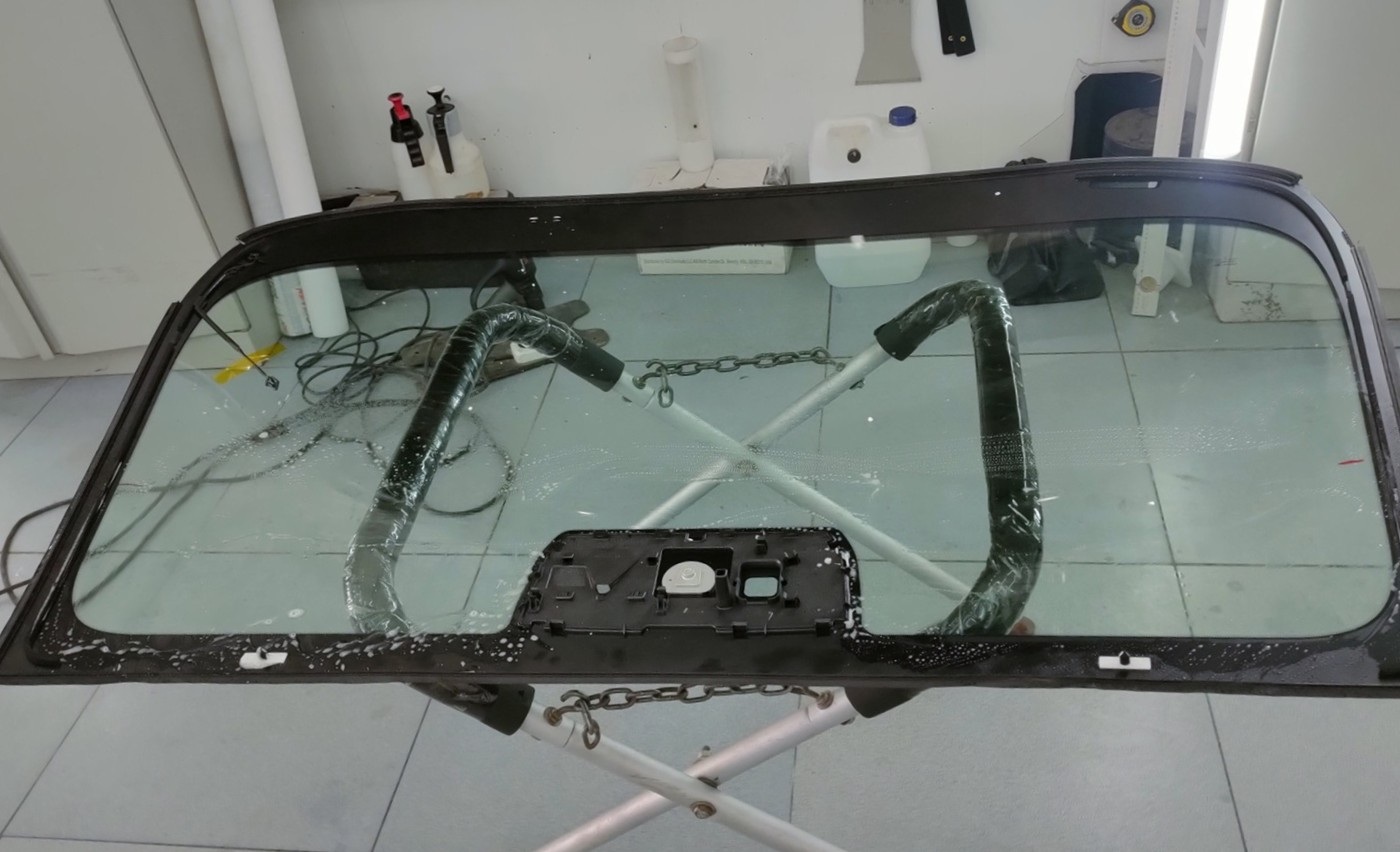 Подготовка к замене лобового стекла Haval F7