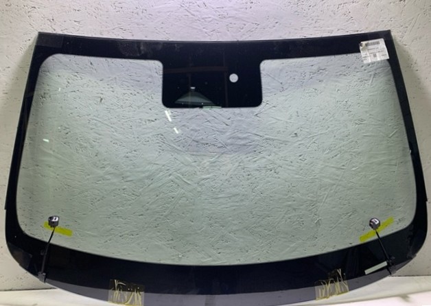 Новое лобовое стекло