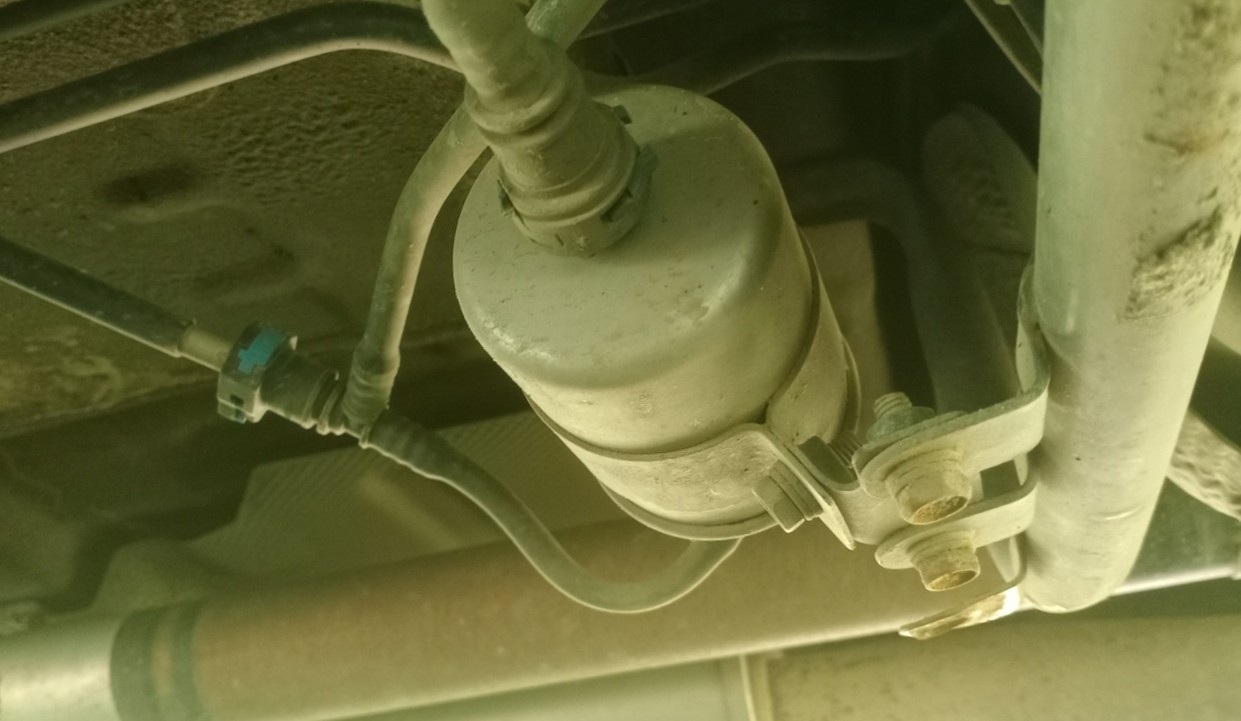 Замена топливного фильтра Haval F7