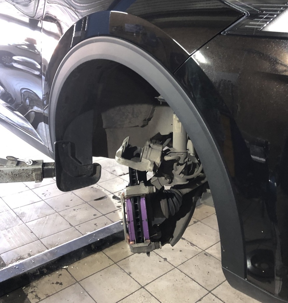 Замена тормозных колодок Haval F7