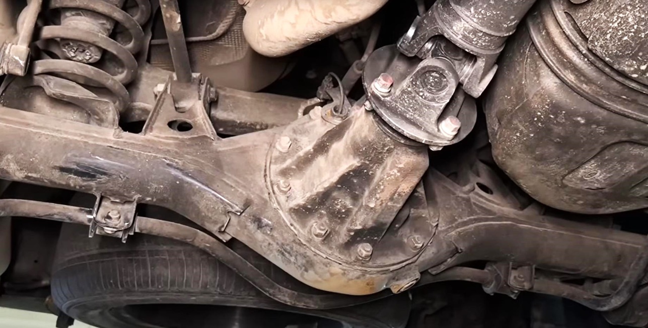 Замена масла в редукторе Haval H9