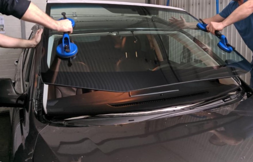 замена лобового стекла Хавал