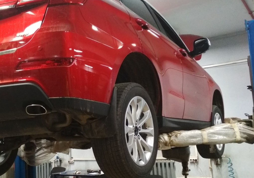 Подготовка к замене переднего сальника коленвала Haval в автотехцентре